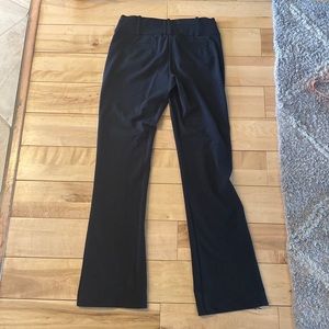 Candies Marilyn Bootcut Size 5 juniors length 32”